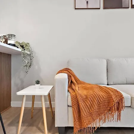 Dt, Umn, Lux 2Bd Gym, Rooftop, Free Street Parking